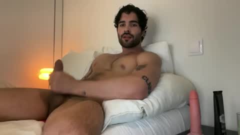 Snapshot of nathan_gael chatting on April 22, 5:36 pm Nathaniel online show from April 22, 5:36 pm