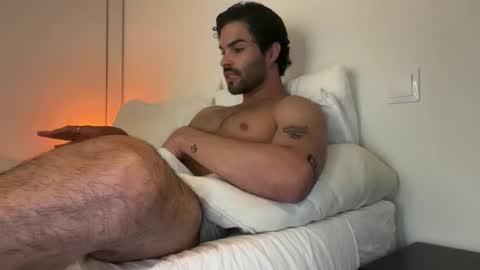 Snapshot of nathan_gael chatting on May 10, 5:40 pm Nathaniel online show from May 10, 5:40 pm