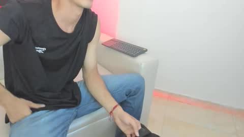 Snapshot of nathan_shimmer chatting on September 30, 8:47 pm nathan_shimmer online show from September 30, 8:47 pm