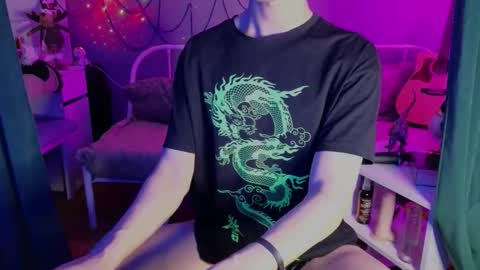 Snapshot of nathanbruce chatting on November 1, 6:21 pm N A T H AN online show from November 1, 6:21 pm