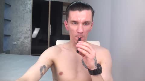 nathann92 online show from January 31, 10:21 pm