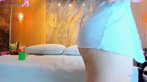 nathassa online show from February 22, 12:08 pm