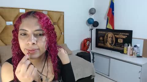 nathy_voyeur online show from April 28, 3:11 am