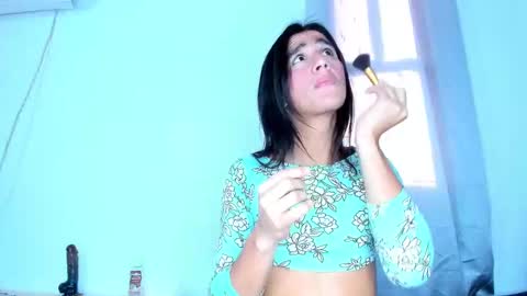 Snapshot of nati_sm chatting on February 11, 12:16 pm Nati online show from February 11, 12:16 pm