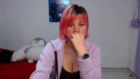 Snapshot of natshaa chatting on December 7, 12:52 am IG natsaall online show from December 7, 12:52 am