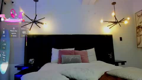 nattashaa online show from September 25, 11:36 am