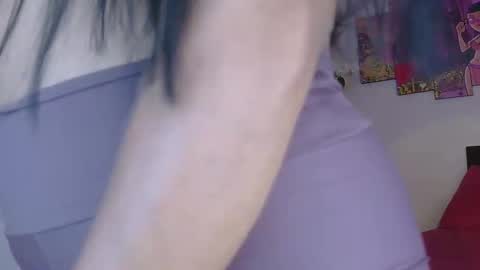 Snapshot of natty_01 chatting on March 3, 9:33 am natalia online show from March 3, 9:33 am