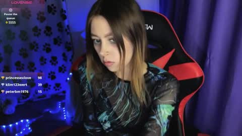 natural_babe666 online show from January 26, 11:28 am