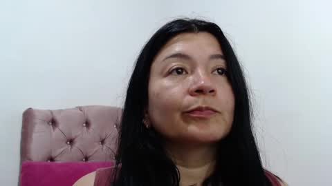 Snapshot of naturally_mature chatting on December 14, 4:56 am Sammy online show from December 14, 4:56 am