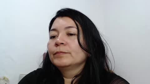 Snapshot of naturally_mature chatting on January 11, 9:46 pm Sammy online show from January 11, 9:46 pm