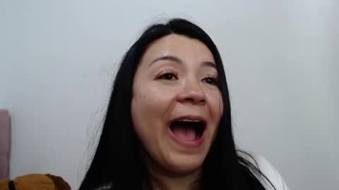 Snapshot of naturally_mature chatting on March 1, 7:51 am Sammy online show from March 1, 7:51 am