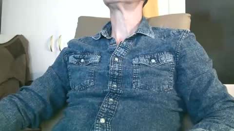 Snapshot of naturista25 chatting on November 3, 5:03 pm naturista25 online show from November 3, 5:03 pm