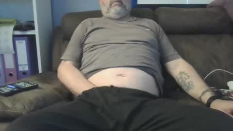 naturistmale45 online show from December 5, 1:28 pm