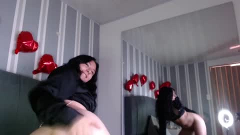 Snapshot of natuxxa chatting on February 19, 5:05 am natuxxa online show from February 19, 5:05 am