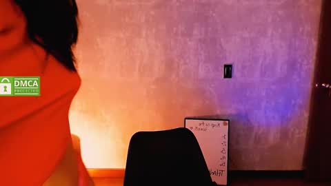 Natalia  Valeria online show from January 21, 10:30 am