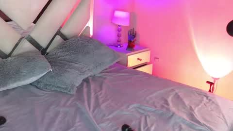 Naty Saenz online show from February 13, 3:46 pm