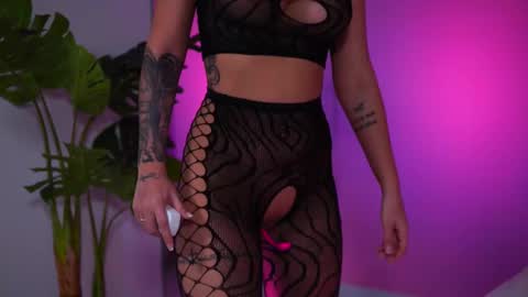 Naty online show from February 12, 10:37 pm