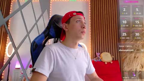 Christopher  Chris online show from September 19, 1:34 pm