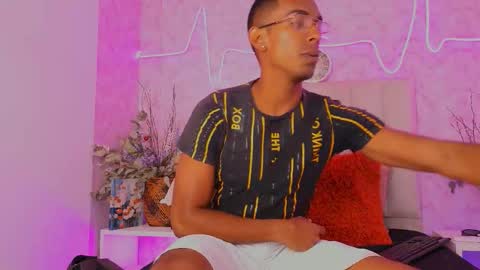 Snapshot of naughty_ares chatting on October 14, 7:03 pm naughty_ares online show from October 14, 7:03 pm