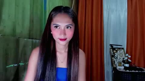 Snapshot of naughty_asian669 chatting on November 25, 5:29 am Melody slut online show from November 25, 5:29 am