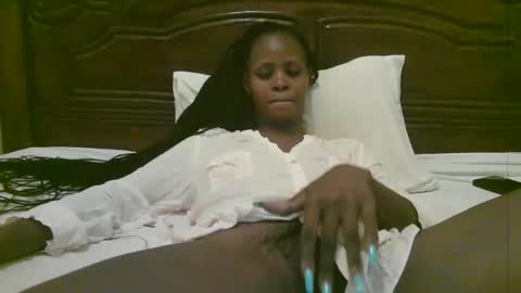 alisha online show from December 13, 7:53 pm