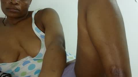 Snapshot of naughty_chic2 chatting on October 26, 8:48 pm Naughtychic online show from October 26, 8:48 pm