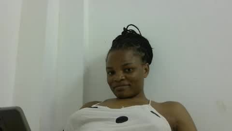 Snapshot of naughty_chic2 chatting on October 29, 12:24 am Naughtychic online show from October 29, 12:24 am