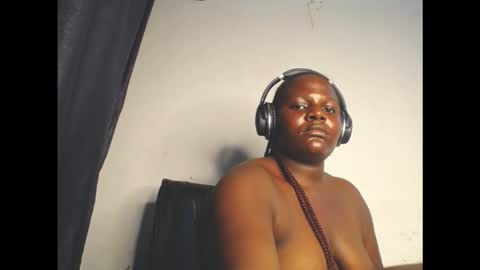 Amara online show from October 31, 7:48 pm