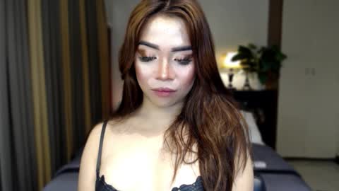 Snapshot of naughty_dreamerxxx chatting on November 14, 6:23 am Queen Jess online show from November 14, 6:23 am