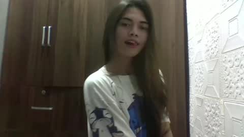 emma online show from December 14, 5:07 am