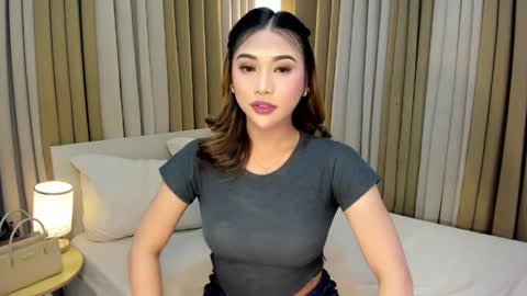 naughty_hunk_yuki online show from April 3, 7:17 am