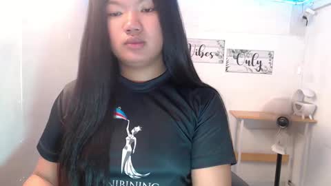 Snapshot of naughty_kate18 chatting on March 3, 6:12 pm KATE online show from March 3, 6:12 pm