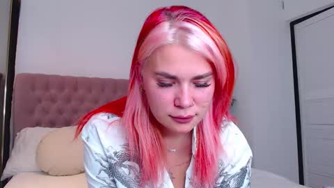 Maria  online show from October 14, 8:53 pm