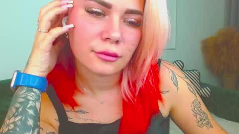 Maria  online show from November 8, 9:35 pm