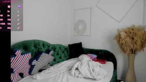 Maria  online show from November 28, 11:29 pm