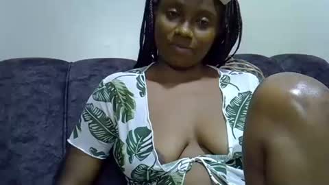 Naughty Little1998 online show from January 9, 11:13 am