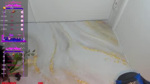 lizeth  online show from October 24, 4:14 pm