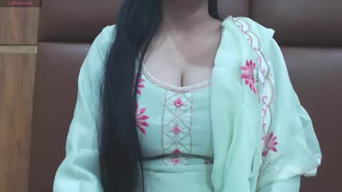 riya online show from November 16, 5:40 pm