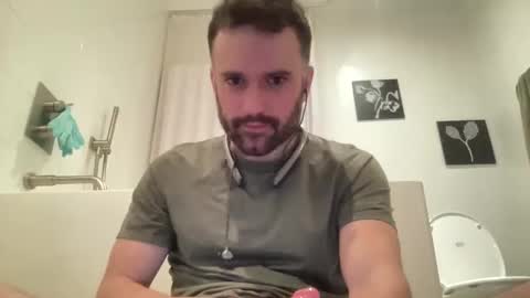 Snapshot of naughtycanadian69 chatting on January 19, 2:47 am naughtycanadian69 online show from January 19, 2:47 am