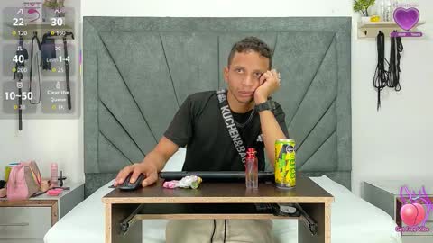 naughtyfusion_os online show from February 25, 12:26 pm