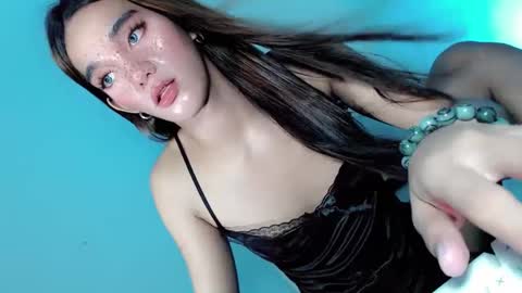 Snapshot of naughtygirlintown chatting on March 7, 4:24 am Mariella online show from March 7, 4:24 am