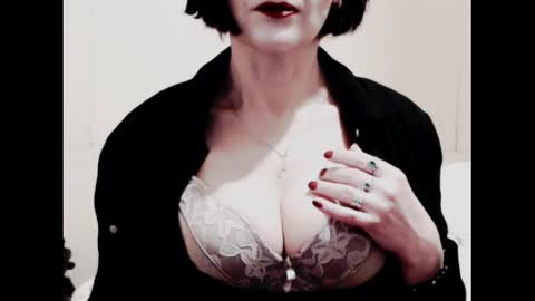 Jenny online show from April 17, 3:09 am