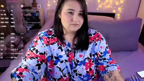 Chris online show from April 19, 4:12 am