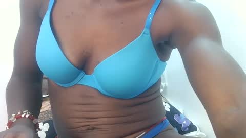 Snapshot of naughtylisah chatting on September 29, 10:42 am naughtylisah online show from September 29, 10:42 am