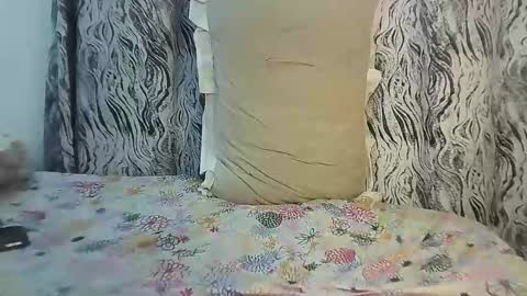 Snapshot of naughtylisah chatting on November 1, 5:53 am naughtylisah online show from November 1, 5:53 am