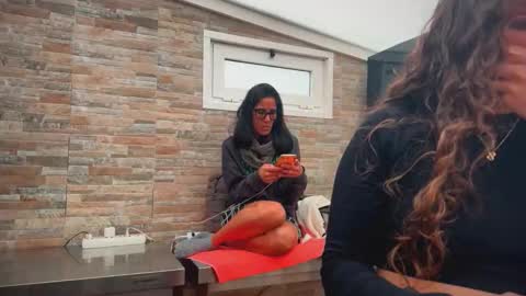 ANDREA STEPH  MIKE online show from March 4, 11:27 am