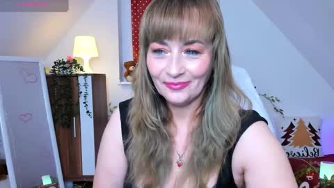 Milana - on air every day except Wednesday from 9 pm to 4 am European time online show from January 8, 9:17 pm