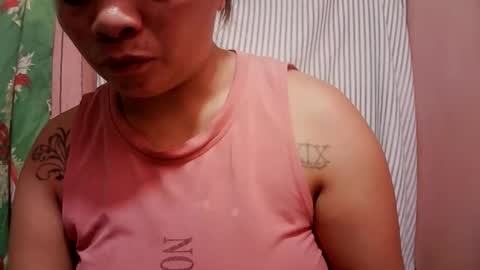 naughtymom_33 online show from April 14, 8:48 pm