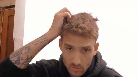 Nick online show from November 26, 8:26 am