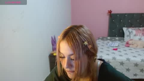 Snapshot of naughtyplayass chatting on January 20, 11:21 pm naughtyplayass online show from January 20, 11:21 pm